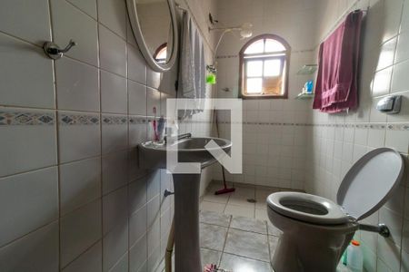 Casa à venda com 130m², 3 quartos e 3 vagasBanheiro