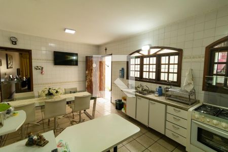 Casa à venda com 130m², 3 quartos e 3 vagasCozinha