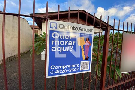 Casa à venda com 115m², 2 quartos e 2 vagasFachada