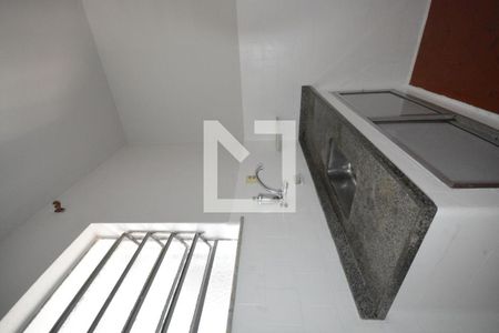 Apartamento à venda com 80m², 2 quartos e sem vagaCozinha