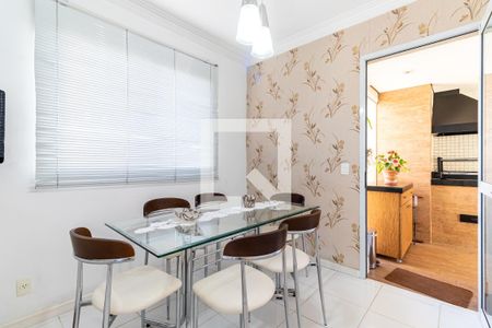 Apartamento à venda com 260m², 4 quartos e sem vaga Apartamento à venda com 260m², 4 quartos e sem vagaCozinha