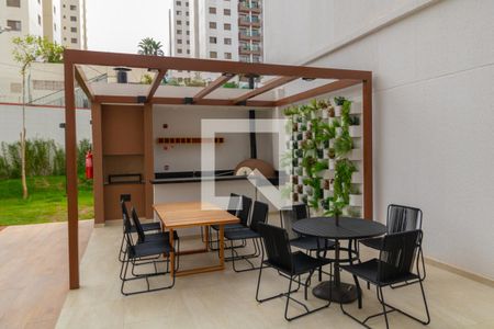 Apartamento à venda com 27m², 1 quarto e sem vaga Apartamento à venda com 27m², 1 quarto e sem vagaÁrea comum - Churrasqueira