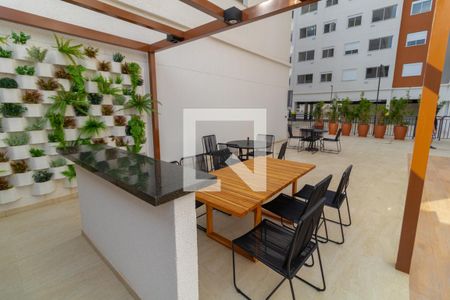 Apartamento à venda com 27m², 1 quarto e sem vaga Apartamento à venda com 27m², 1 quarto e sem vagaÁrea comum - Churrasqueira