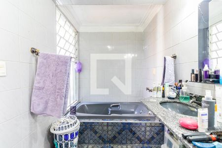 Casa à venda com 275m², 3 quartos e 4 vagas Casa à venda com 275m², 3 quartos e 4 vagasBanheiro da Suíte 3