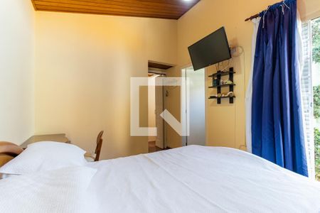 Casa à venda com 275m², 3 quartos e 4 vagas Casa à venda com 275m², 3 quartos e 4 vagasSuíte 2