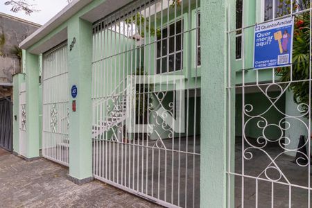 Casa à venda com 275m², 3 quartos e 4 vagas Casa à venda com 275m², 3 quartos e 4 vagasFachada da Casa