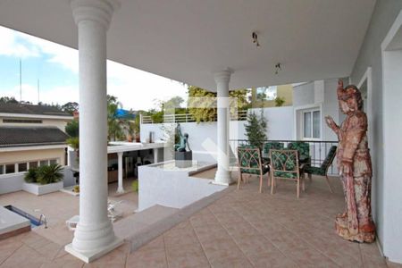 Casa de condomínio à venda com 980m², 6 quartos e 2 vagas