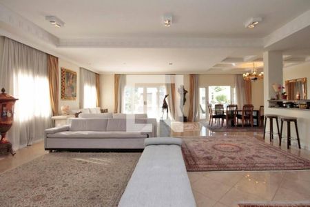 Casa de condomínio à venda com 980m², 6 quartos e 2 vagas