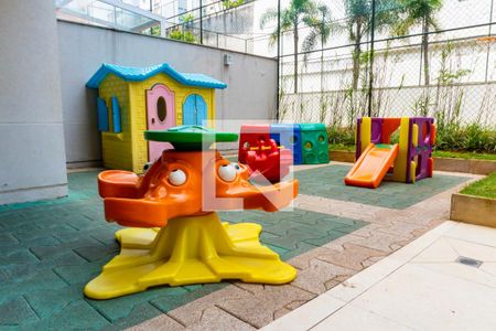 Apartamento para alugar com 103m², 3 quartos e 2 vagasÁrea comum - Playground