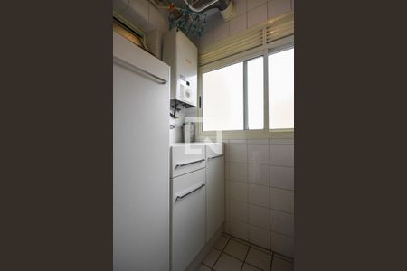 Apartamento para alugar com 72m², 2 quartos e 2 vagas Apartamento para alugar com 72m², 2 quartos e 2 vagasÁrea de serviço