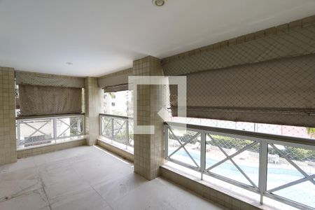 varanda de apartamento à venda com 2 quartos, 95m² em Barra da Tijuca, Rio de Janeiro