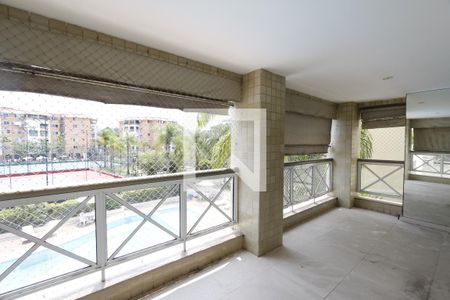 varanda de apartamento à venda com 2 quartos, 95m² em Barra da Tijuca, Rio de Janeiro