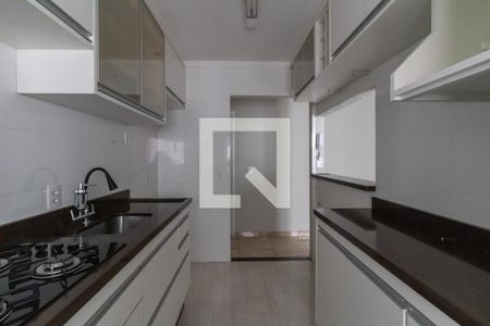 Apartamento à venda com 56m², 2 quartos e 1 vaga Apartamento à venda com 56m², 2 quartos e 1 vagaCozinha