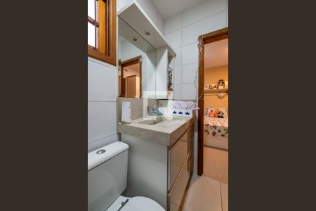 Casa de condomínio à venda com 119m², 3 quartos e 2 vagasBanheiro da Suíte 1