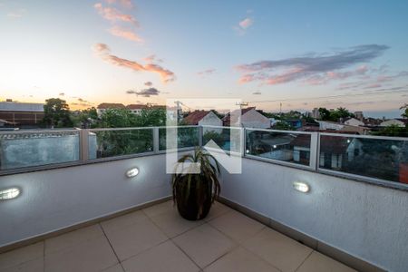 Casa de condomínio à venda com 119m², 3 quartos e 2 vagasCobertura