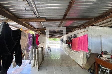 Casa à venda com 160m², 5 quartos e 2 vagasÁrea Externa