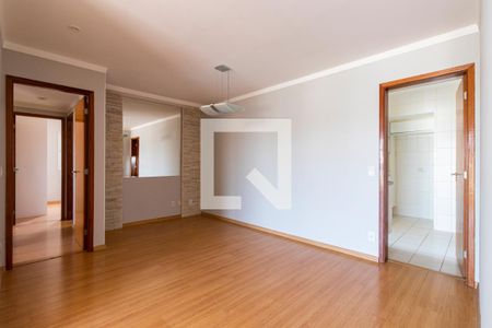 Sala de apartamento para alugar com 3 quartos, 94m² em Vila Firmiano Pinto, São Paulo