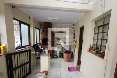 Casa à venda com 207m², 3 quartos e 2 vagas Casa à venda com 207m², 3 quartos e 2 vagasQuintal