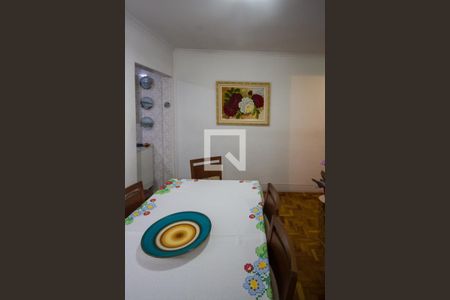 Casa à venda com 207m², 3 quartos e 2 vagas Casa à venda com 207m², 3 quartos e 2 vagasSala de Jantar