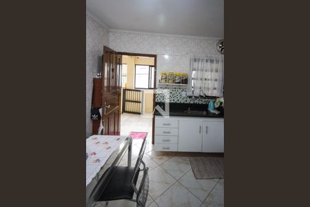 Casa à venda com 207m², 3 quartos e 2 vagas Casa à venda com 207m², 3 quartos e 2 vagasCozinha