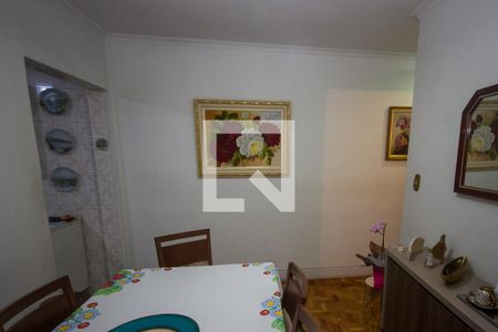 Casa à venda com 207m², 3 quartos e 2 vagas Casa à venda com 207m², 3 quartos e 2 vagasSala de Jantar