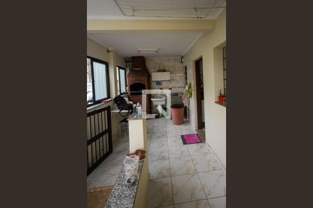 Casa à venda com 207m², 3 quartos e 2 vagas Casa à venda com 207m², 3 quartos e 2 vagasQuintal