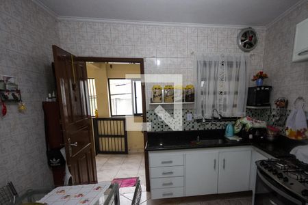 Casa à venda com 207m², 3 quartos e 2 vagas Casa à venda com 207m², 3 quartos e 2 vagasCozinha