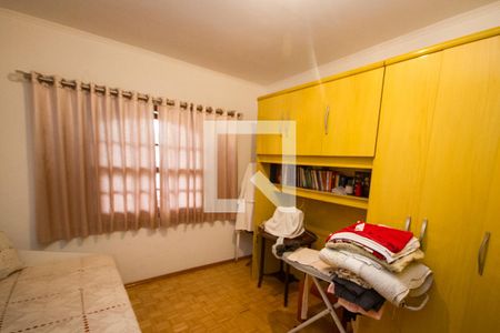 Casa à venda com 207m², 3 quartos e 2 vagas Casa à venda com 207m², 3 quartos e 2 vagasQuarto 02