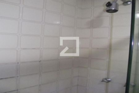 Apartamento à venda com 76m², 2 quartos e 1 vagaBanheiro 