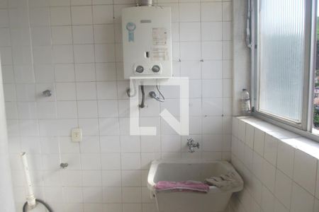 Apartamento à venda com 76m², 2 quartos e 1 vagaÁrea de Serviço