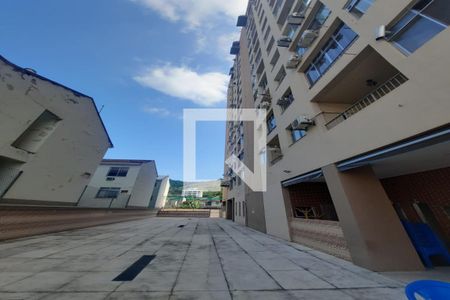 Apartamento à venda com 76m², 2 quartos e 1 vaga Apartamento à venda com 76m², 2 quartos e 1 vagaÁrea comum