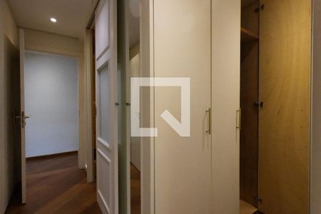 Apartamento para alugar com 300m², 3 quartos e 5 vagasSuíte 3