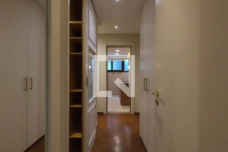 Apartamento para alugar com 300m², 3 quartos e 5 vagasSuíte 3