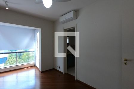 Apartamento para alugar com 300m², 3 quartos e 5 vagasSuíte 2