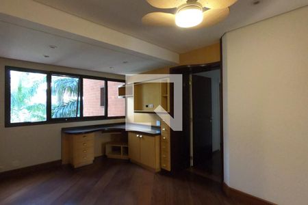 Apartamento para alugar com 300m², 3 quartos e 5 vagasEscritório