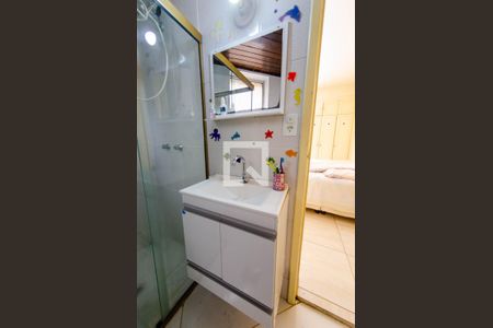 Apartamento à venda com 117m², 3 quartos e 1 vagaBanheiro suíte