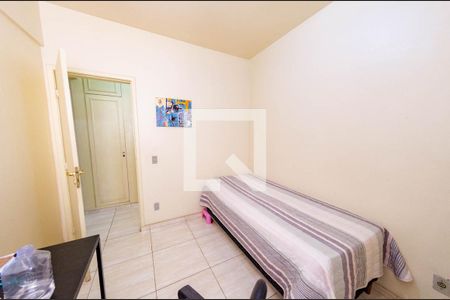 Apartamento à venda com 117m², 3 quartos e 1 vagaQuarto 2