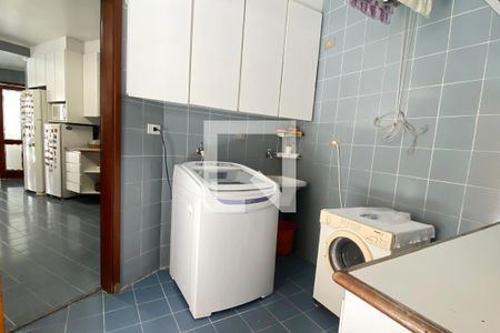 Casa de condomínio à venda com 350m², 3 quartos e 4 vagasÁrea de Serviço