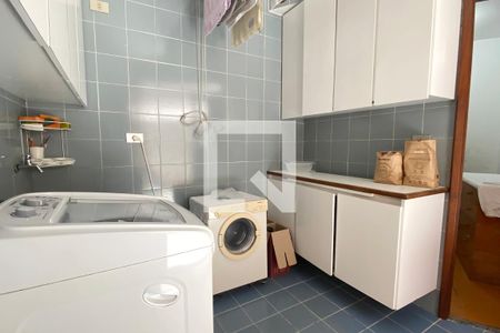 Casa de condomínio à venda com 350m², 3 quartos e 4 vagasÁrea de Serviço