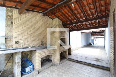 Casa à venda com 600m², 4 quartos e 5 vagasChurrasqueira