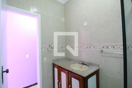 Casa à venda com 600m², 4 quartos e 5 vagasQuarto 3 - Suíte Banheiro