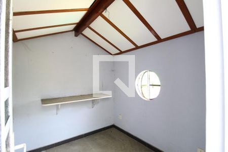 Casa à venda com 600m², 4 quartos e 5 vagasCasinha