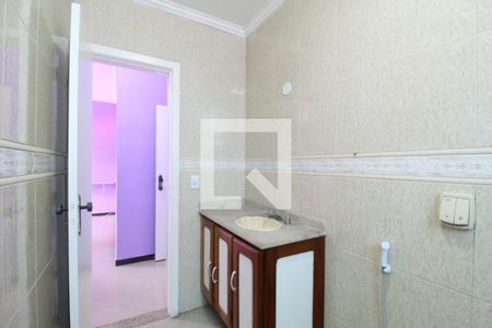 Casa à venda com 600m², 4 quartos e 5 vagasQuarto 4 - Suíte Banheiro