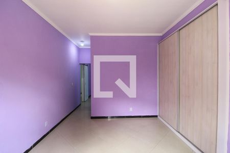 Casa à venda com 600m², 4 quartos e 5 vagasQuarto 3 - Suíte