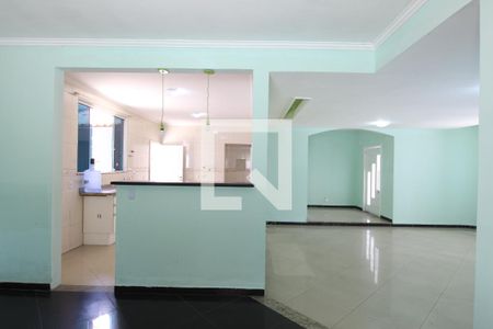 Casa à venda com 600m², 4 quartos e 5 vagasSala de Jantar