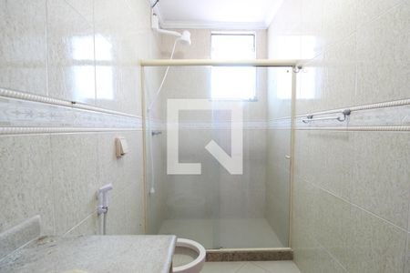 Casa à venda com 600m², 4 quartos e 5 vagasQuarto 4 - Suíte Banheiro