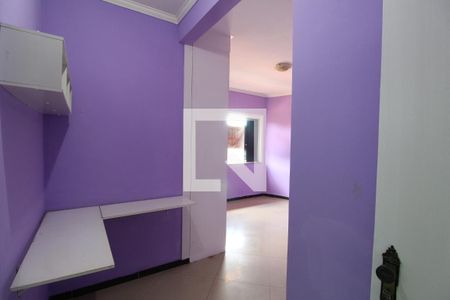 Casa à venda com 600m², 4 quartos e 5 vagasQuarto 4 - Suíte