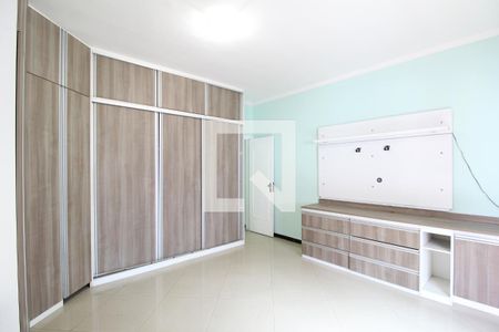 Casa à venda com 600m², 4 quartos e 5 vagasQuarto 2 - Suíte