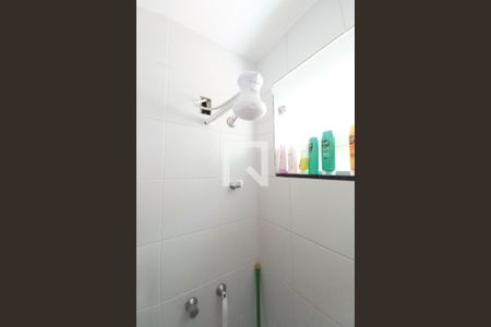 Casa à venda com 180m², 3 quartos e 2 vagasBanheiro Social