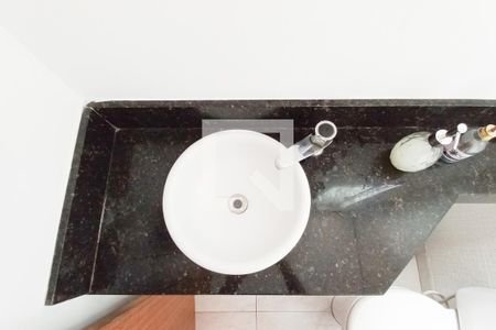 Casa à venda com 180m², 3 quartos e 2 vagasLavabo